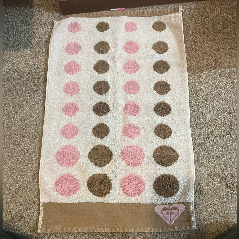 Roxy Go See Dots Hand Towel